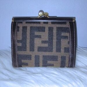 Fendi zucca vintage kisslock wallet EUC